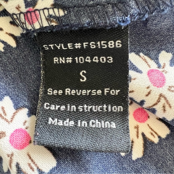 Fifty Street Navy Blue Floral Mini Skirt, Small - Picture 6 of 7